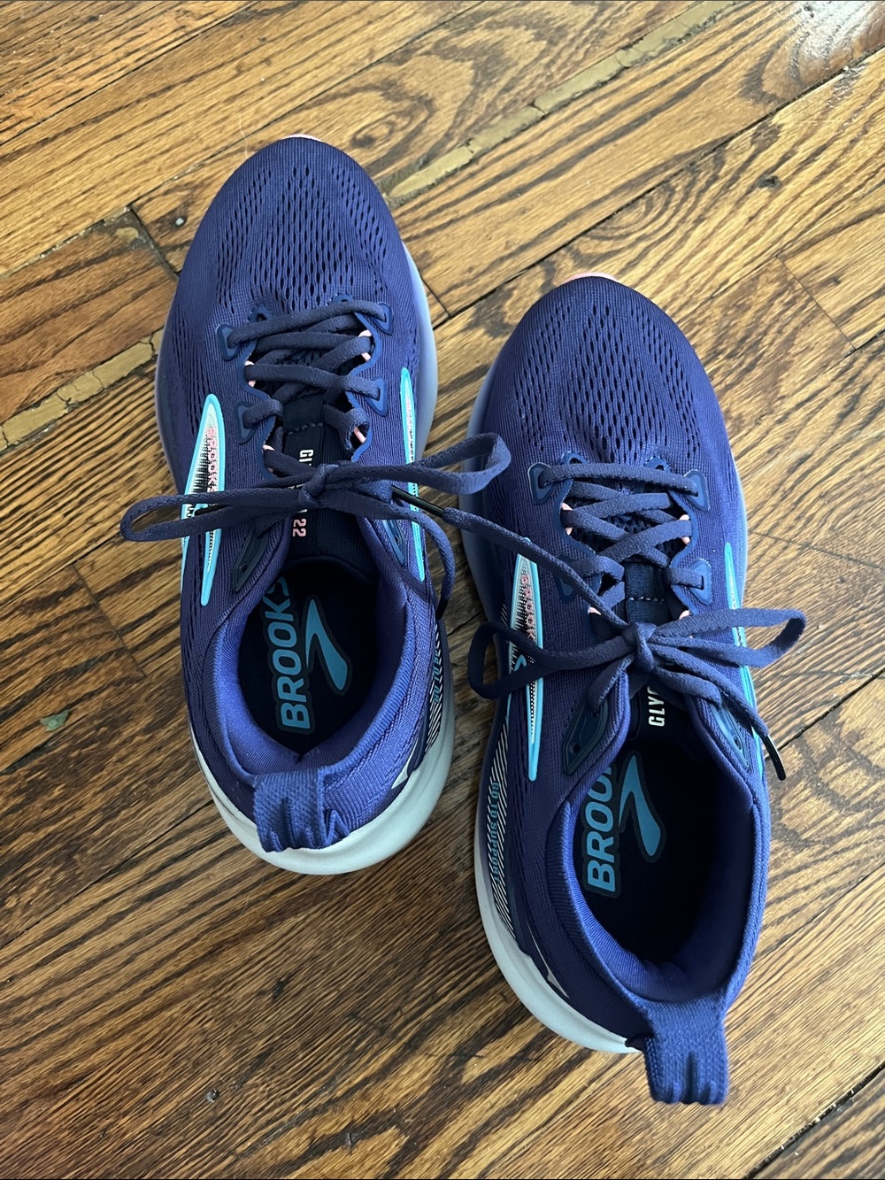 Brooks Glycerin 22 GTS Running Shoes